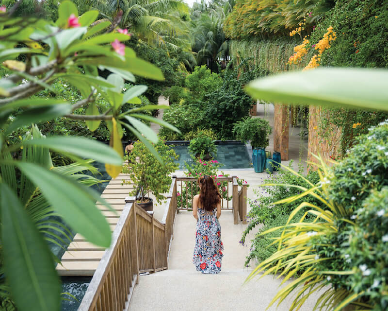 YOUR BOUTIQUE JOURNEY